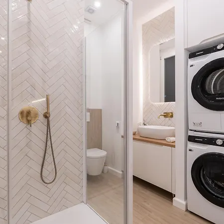 Ambient Aura * Budapeşte